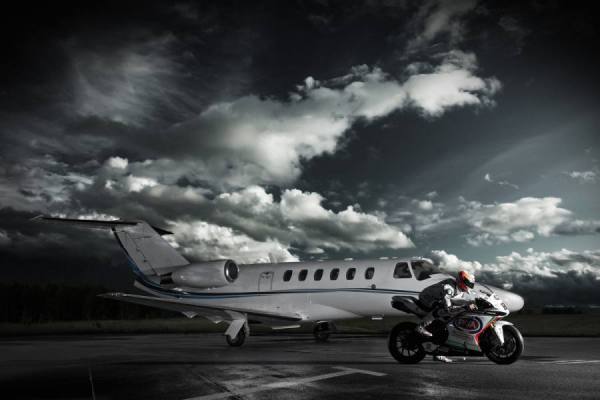 Photograph Stylaz Ambrosio Peroni Ducati on One Eyeland